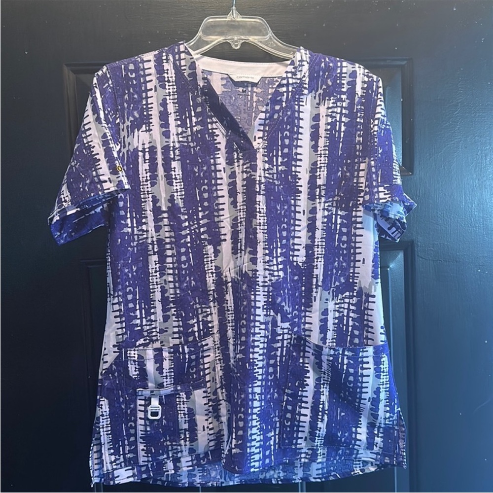 Carhartt v neck scrub top